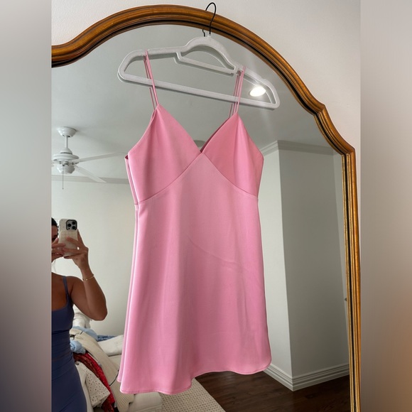 Alice + Olivia Silk Mini - Picture 2 of 4